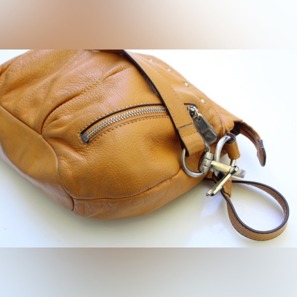 B. Makowsky shoulder/cross body bag - Picture 4 of 13